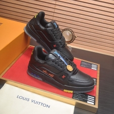 Louis Vuitton Trainer Sneaker